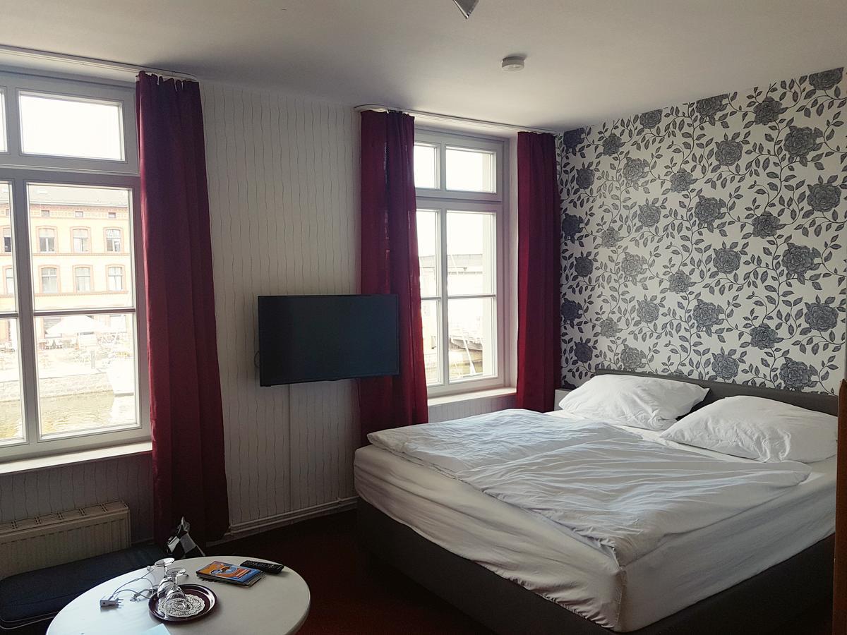 Pension Klabautermann Stralsund Esterno foto
